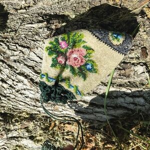 Floral Embroidered Drawstring Pouch